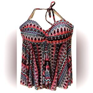 NWOT Colorful Geometric padded Halter Top